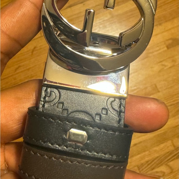 MEN’S REVERSIBLE GUCCI SIGNATURE BELT SIZE 100 EU 40 US - Picture 2 of 9